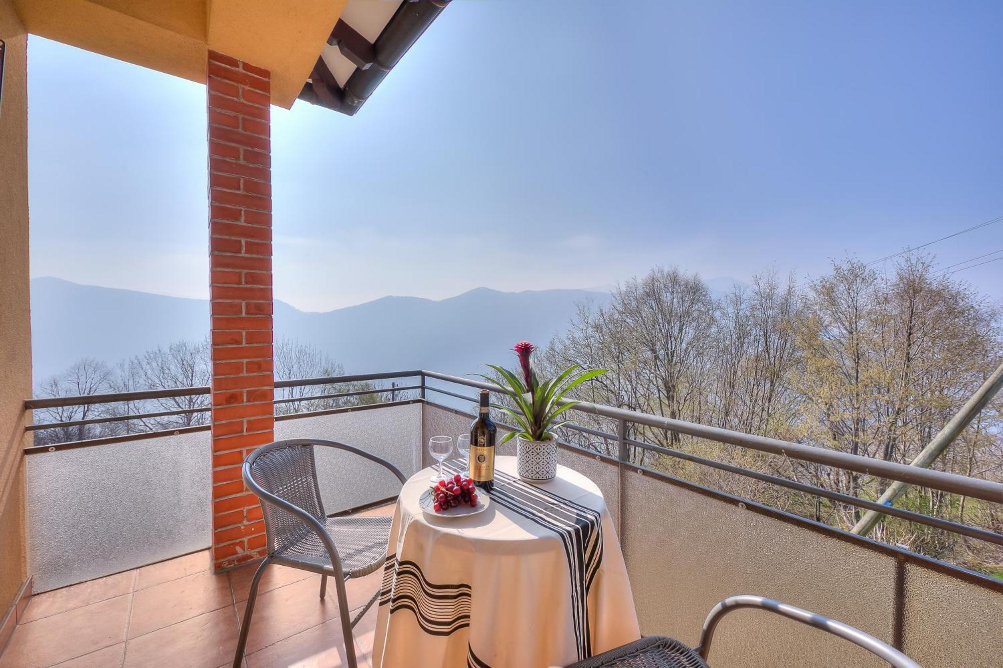 Ca' Gina Panoramica - Monte Bre - Happy Rentals Lugano Exterior photo